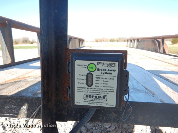 image for item HX9185 2011 C&M utility trailer