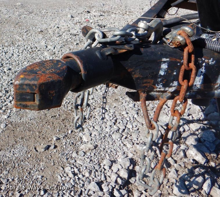 image for item HX9185 2011 C&M utility trailer