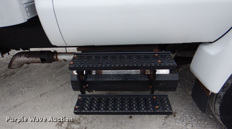 image for item HX9222 2008 Ford F650 Super Duty XL  box truck