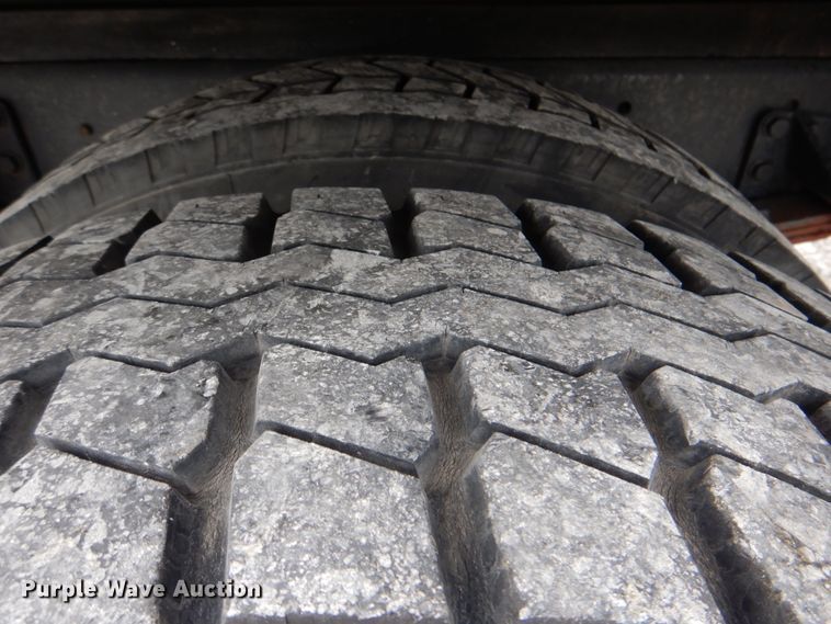 image for item HX9222 2008 Ford F650 Super Duty XL  box truck