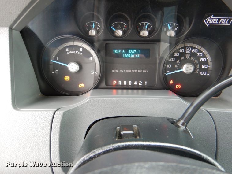 image for item HX9226 2012 Ford F750  box truck