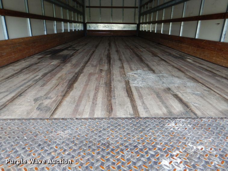 image for item HX9226 2012 Ford F750  box truck