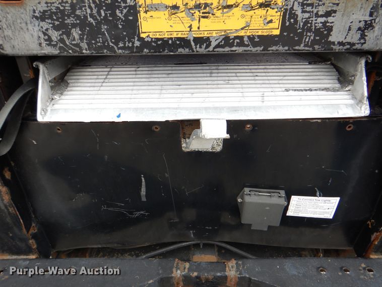 image for item HX9226 2012 Ford F750  box truck