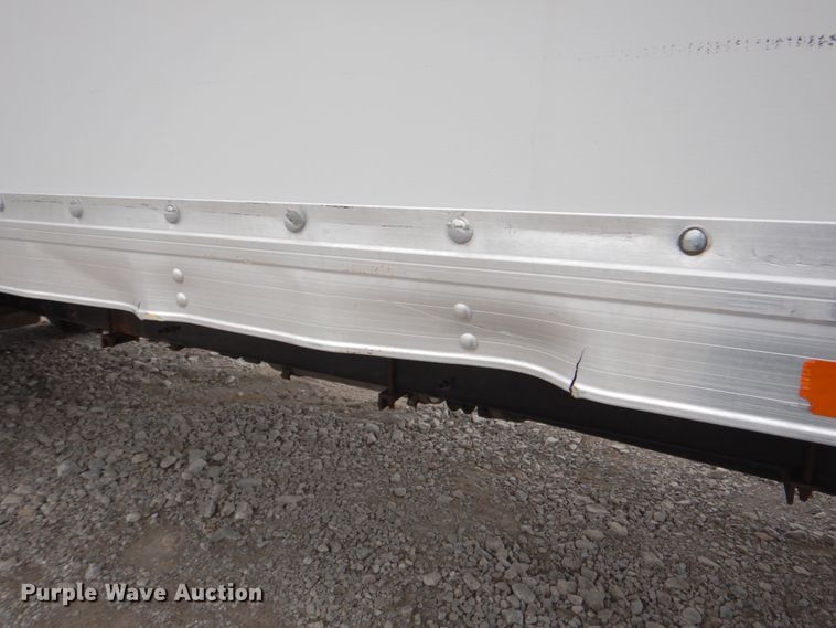 image for item HX9226 2012 Ford F750  box truck