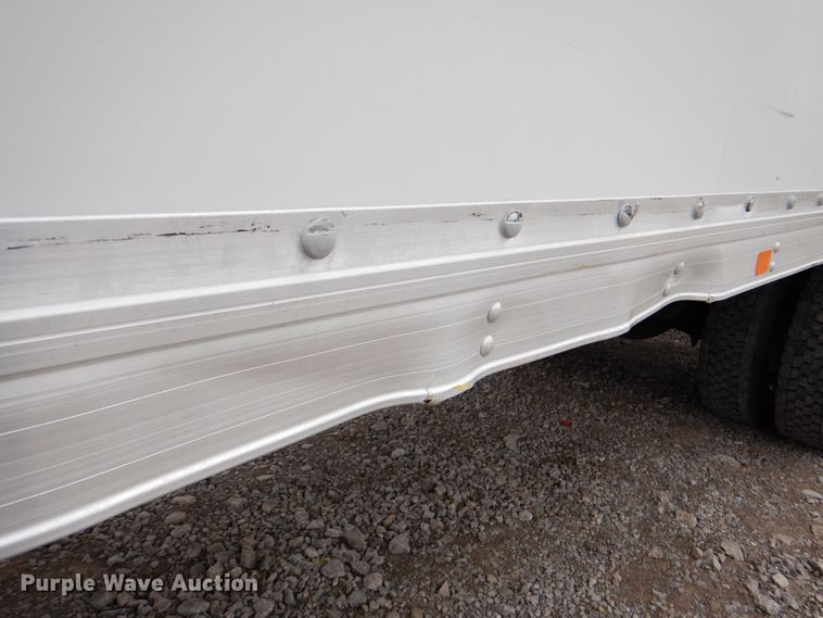 image for item HX9226 2012 Ford F750  box truck