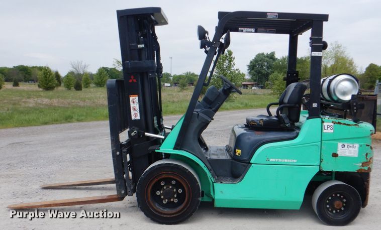 image for item HX9231 Mitsubishi FG30N  forklift