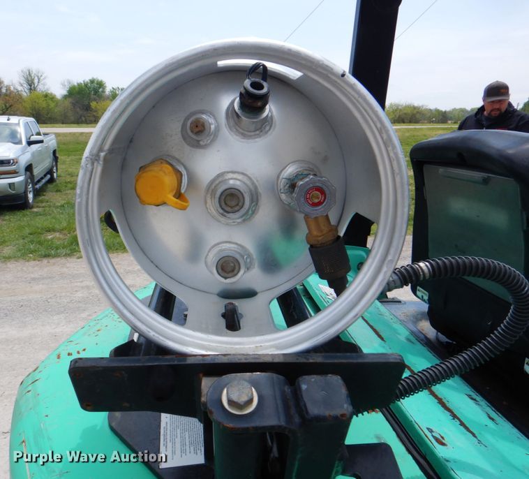 image for item HX9231 Mitsubishi FG30N  forklift