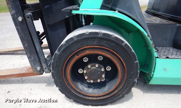 image for item HX9231 Mitsubishi FG30N  forklift