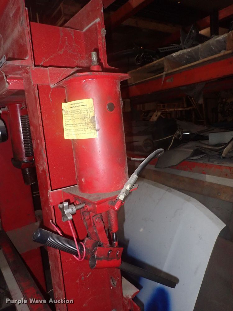 image for item IF9104 Hydraulic press