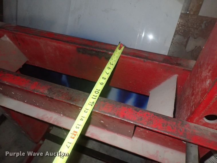 image for item IF9104 Hydraulic press