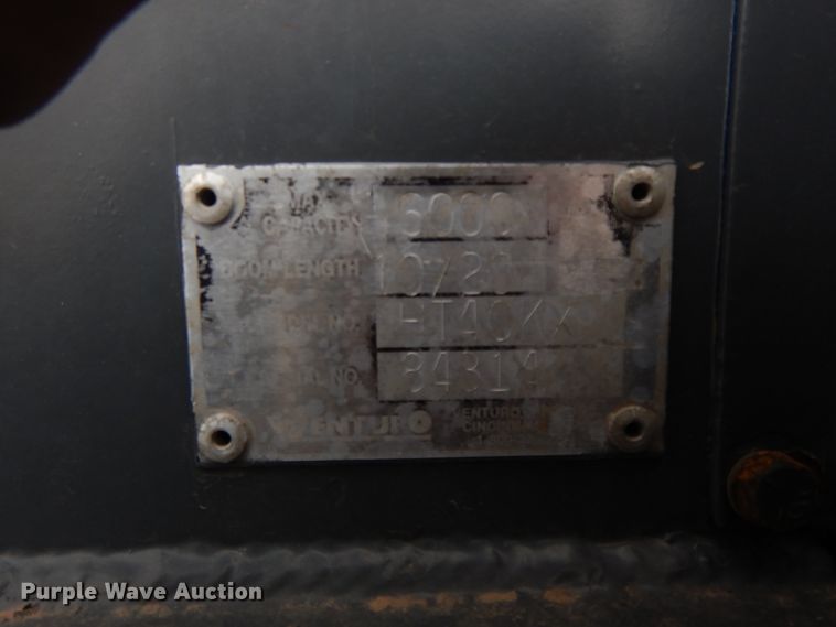 image for item II9333 2003 Ford F550  utility / service truck