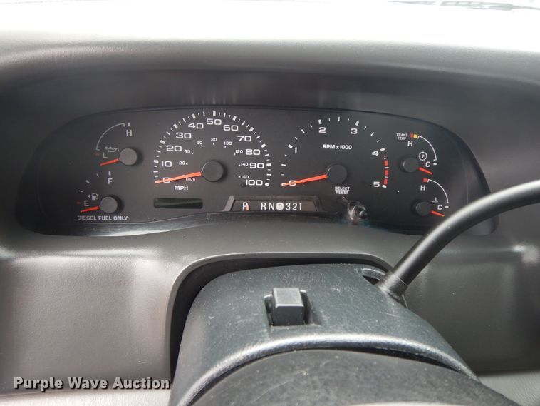 image for item II9333 2003 Ford F550  utility / service truck