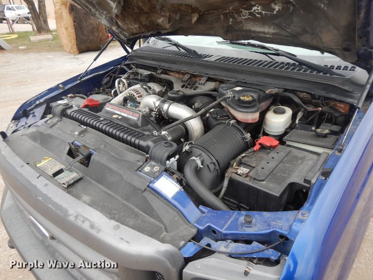 image for item II9333 2003 Ford F550  utility / service truck