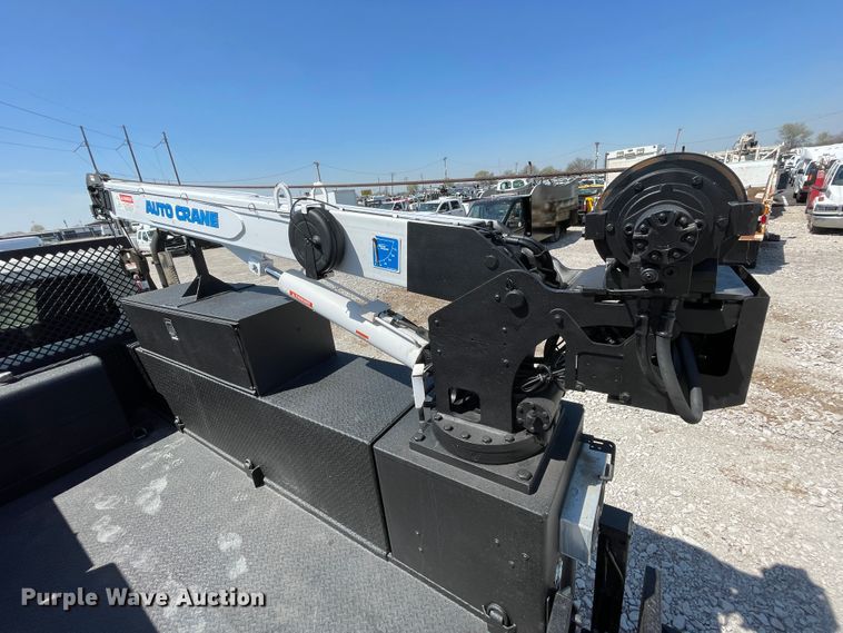 image for item II9385 2009 International DuraStar 4300  utility / service truck