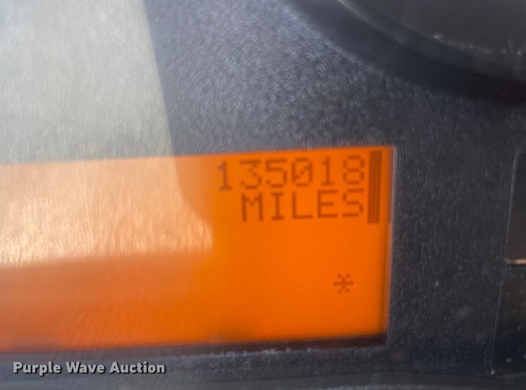 image for item II9385 2009 International DuraStar 4300  utility / service truck