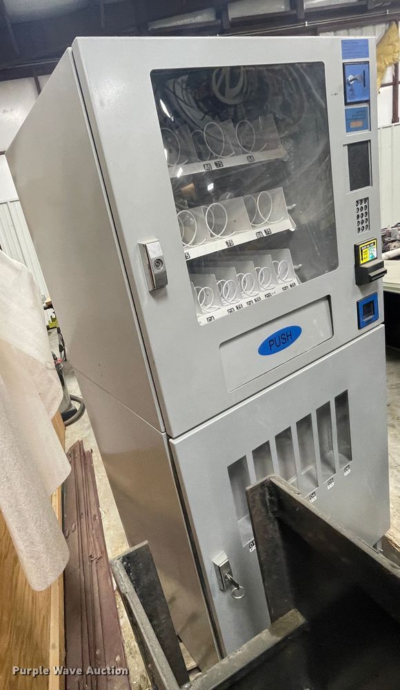 image for item II9395 Vending machine