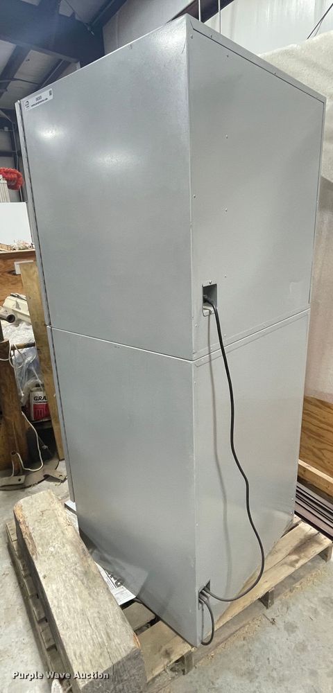 image for item II9395 Vending machine