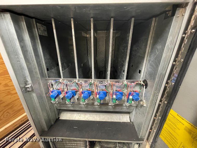 image for item II9395 Vending machine