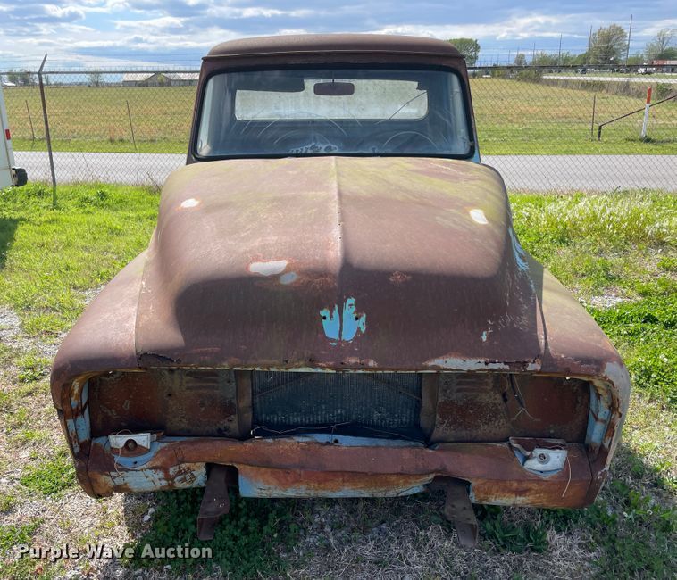 image for item II9405 1955 Ford F100  pickup truck