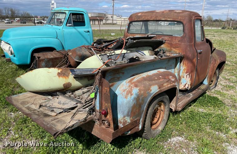 image for item II9405 1955 Ford F100  pickup truck