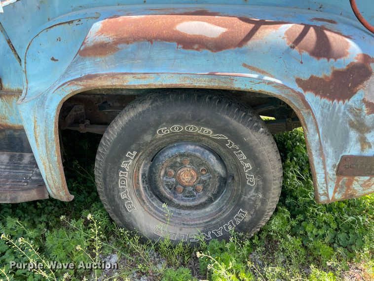 image for item II9405 1955 Ford F100  pickup truck