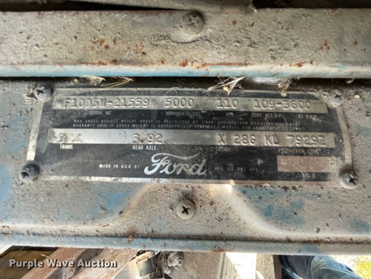 image for item II9405 1955 Ford F100  pickup truck