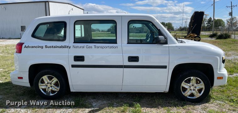 image for item II9406 2012 VPG MV-1  handicap accessible van