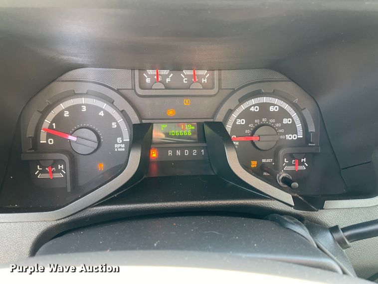 image for item II9406 2012 VPG MV-1  handicap accessible van