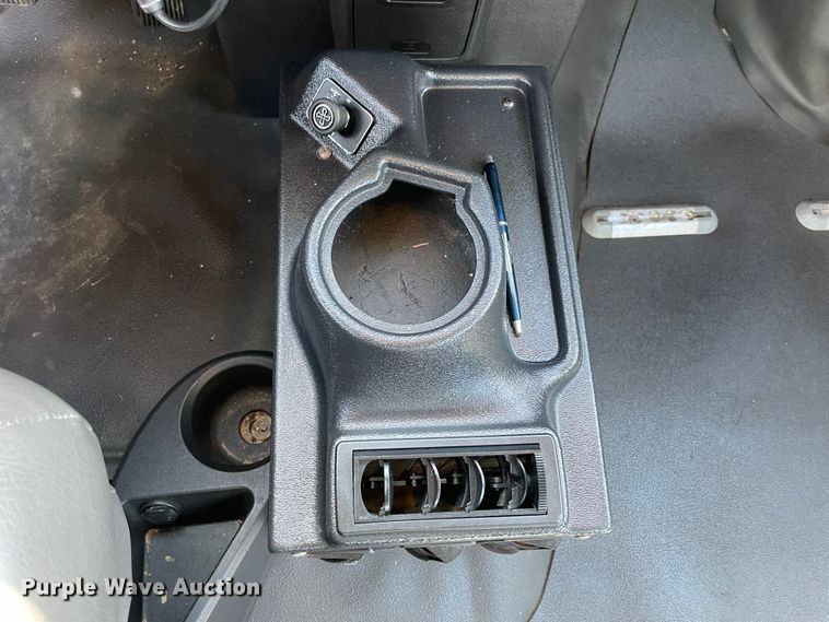 image for item II9406 2012 VPG MV-1  handicap accessible van