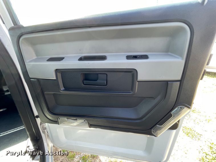 image for item II9406 2012 VPG MV-1  handicap accessible van