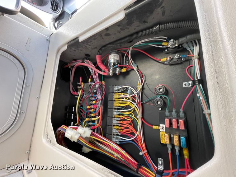 image for item II9407 2008 Ford E450  shuttle bus