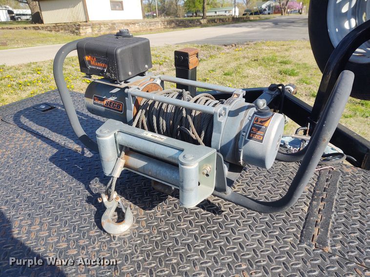 image for item IK9248 2010 Kwik Load  car trailer