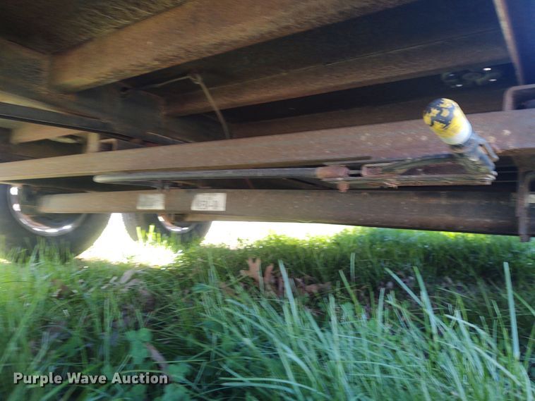 image for item IK9248 2010 Kwik Load  car trailer