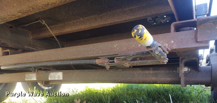 image for item IK9248 2010 Kwik Load  car trailer