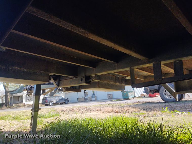 image for item IK9248 2010 Kwik Load  car trailer