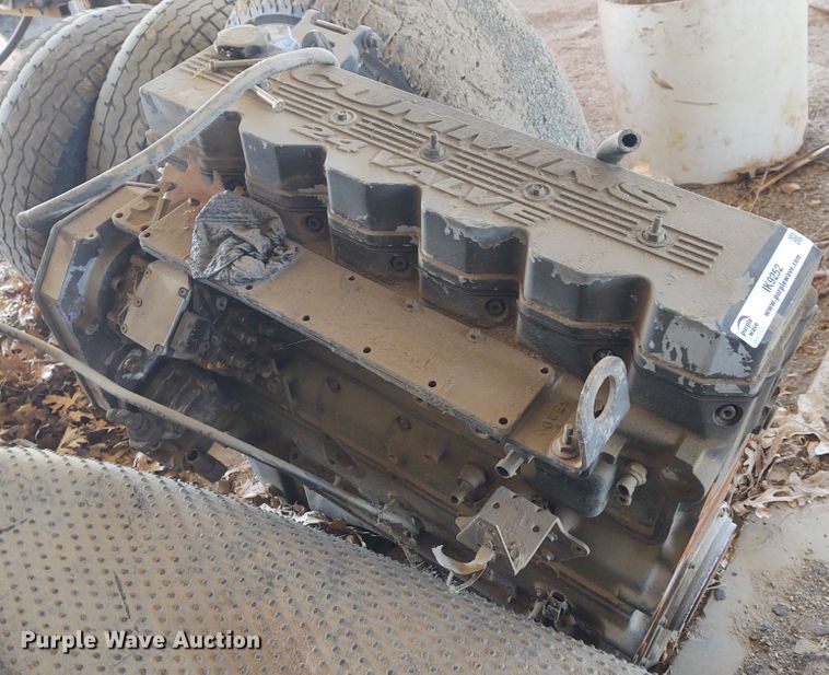 image for item IK9252 Cummins six cylinder diesel engine