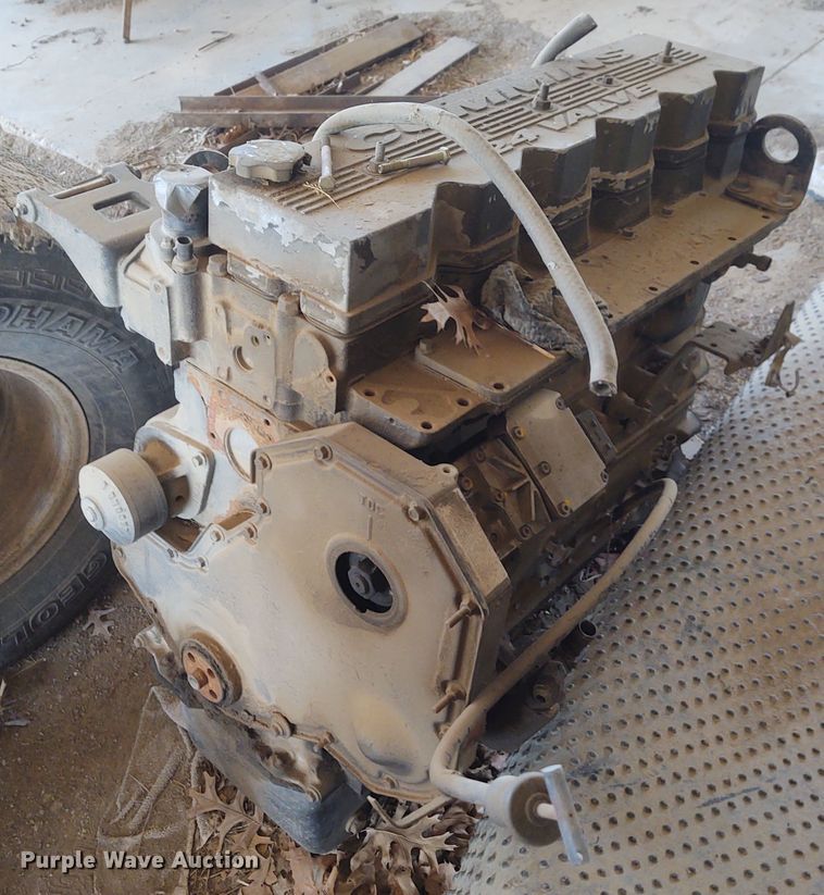 image for item IK9252 Cummins six cylinder diesel engine