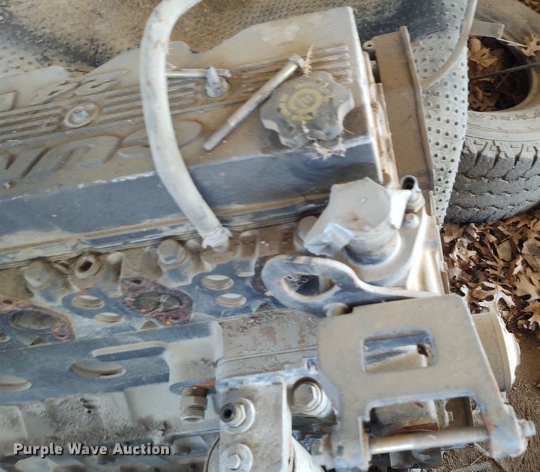 image for item IK9252 Cummins six cylinder diesel engine