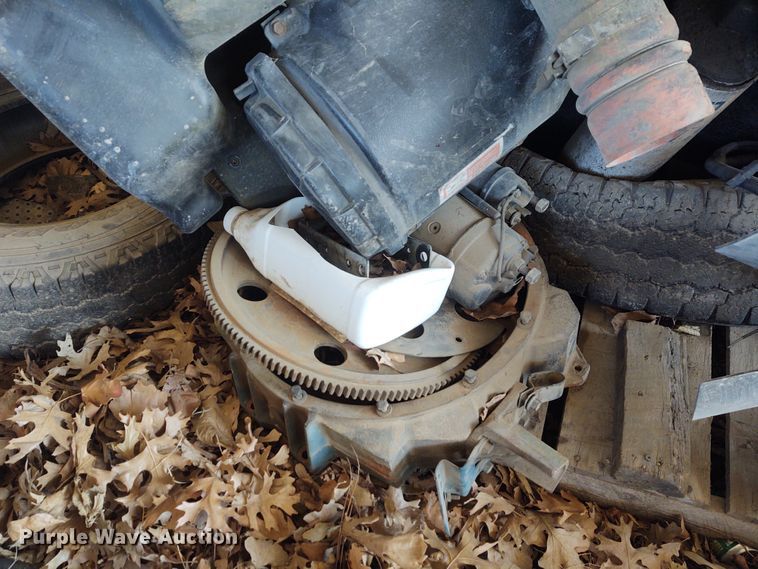 image for item IK9253 International DT466 7.6L diesel engine core