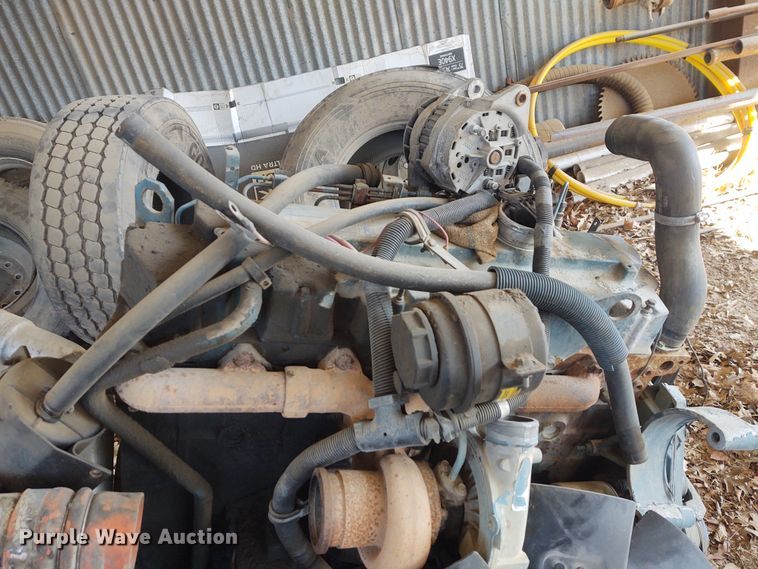 image for item IK9253 International DT466 7.6L diesel engine core