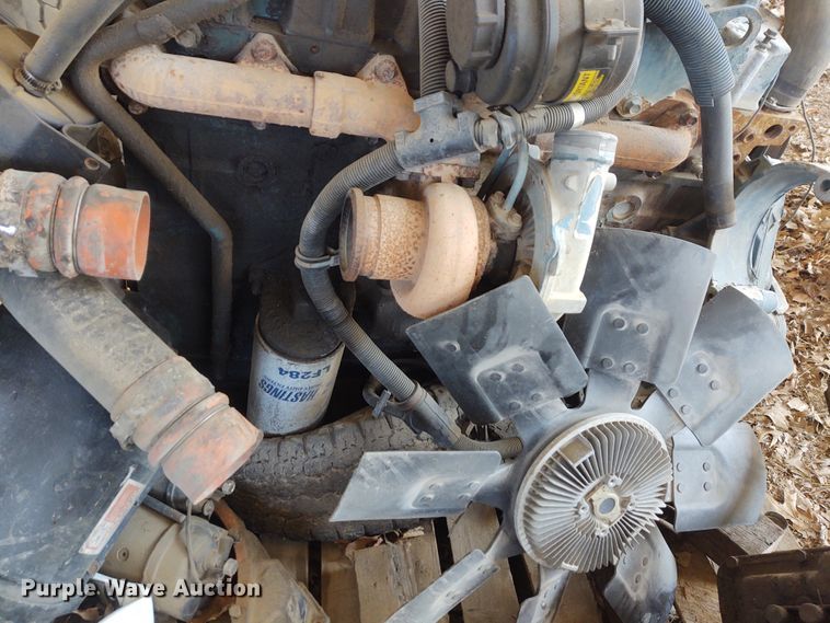 image for item IK9253 International DT466 7.6L diesel engine core