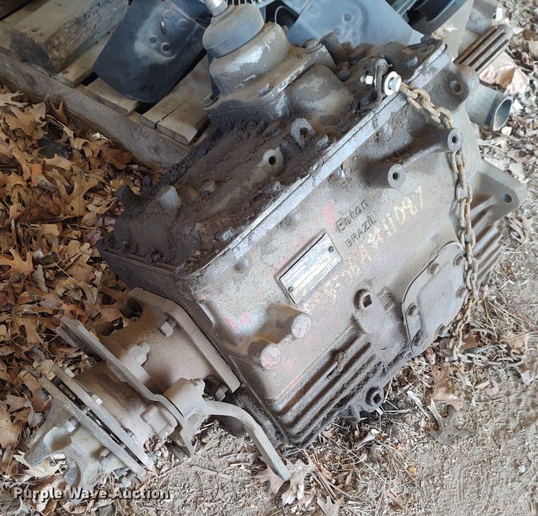 image for item IK9253 International DT466 7.6L diesel engine core