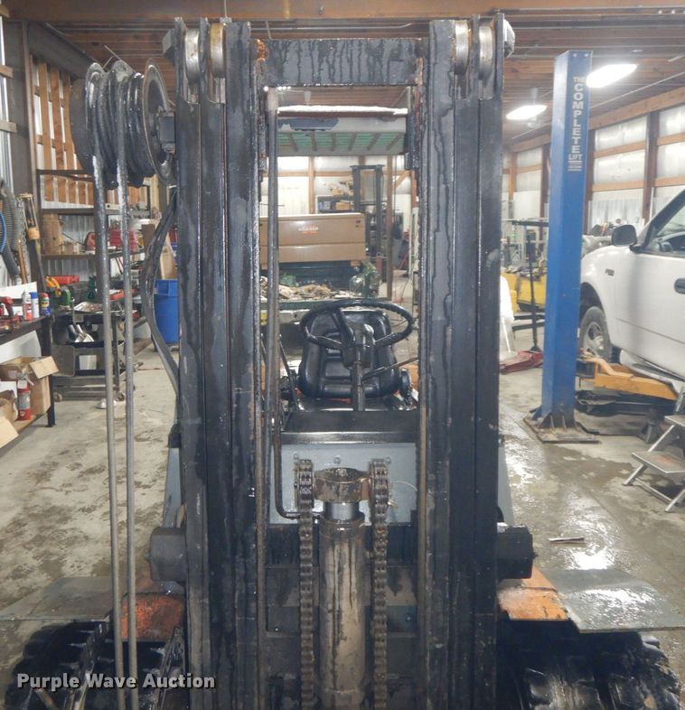 image for item IL9260 Toyota 02-4FD25  forklift