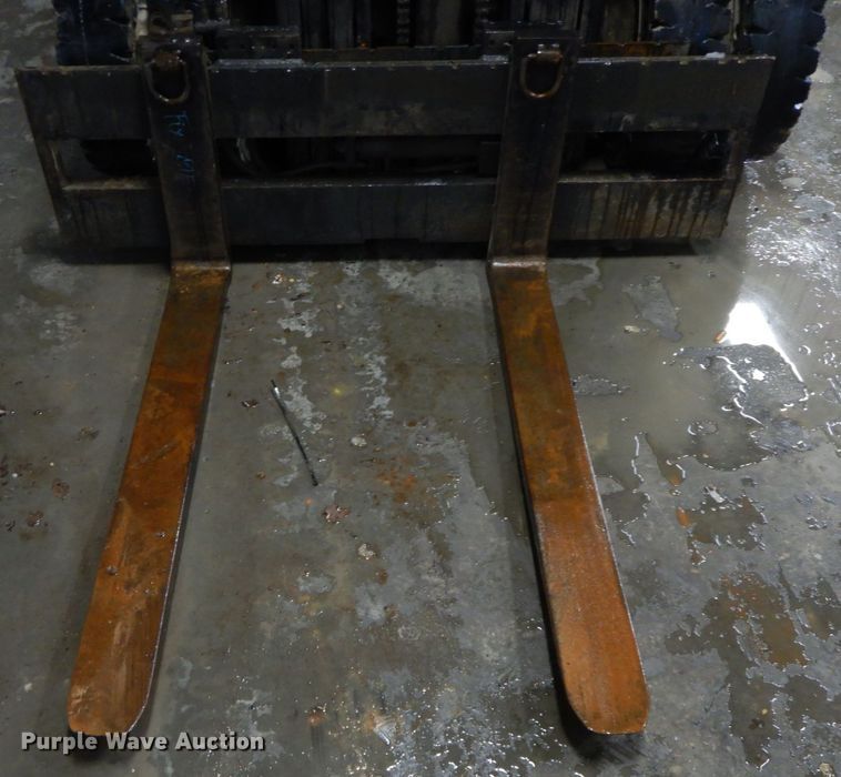 image for item IL9260 Toyota 02-4FD25  forklift