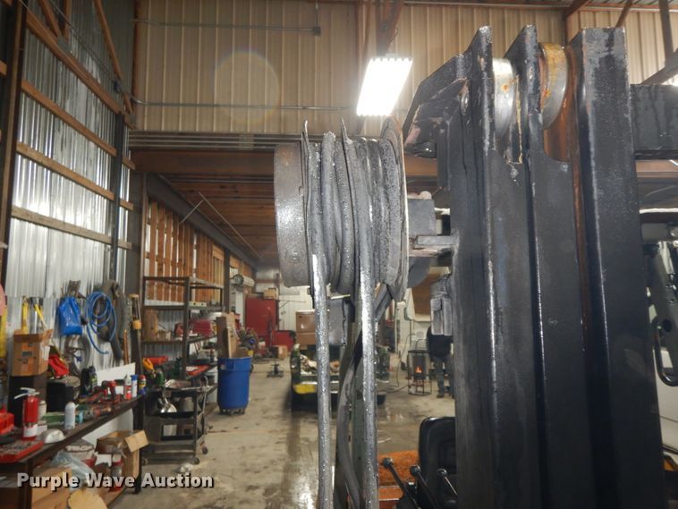 image for item IL9260 Toyota 02-4FD25  forklift