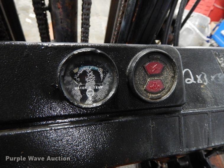 image for item IL9260 Toyota 02-4FD25  forklift