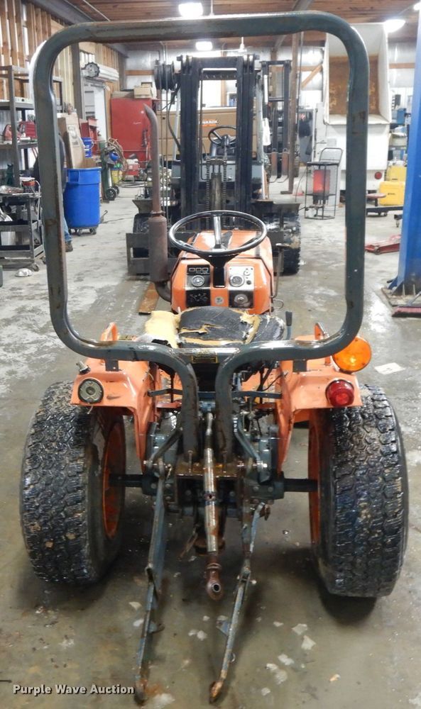 image for item IL9261 Kubota B6200  tractor