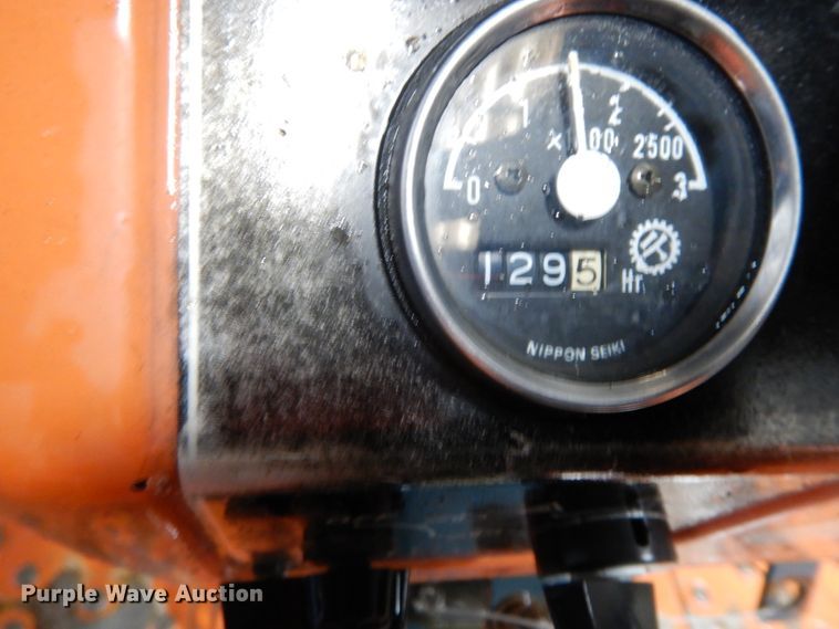 image for item IL9261 Kubota B6200  tractor