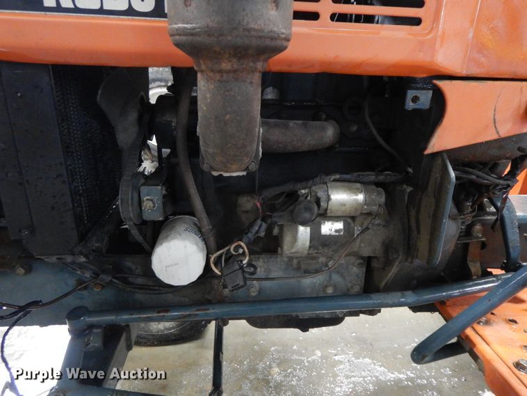 image for item IL9261 Kubota B6200  tractor