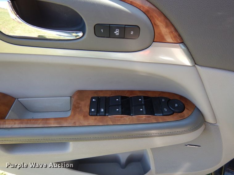 image for item IL9298 2008 Buick Enclave SUV